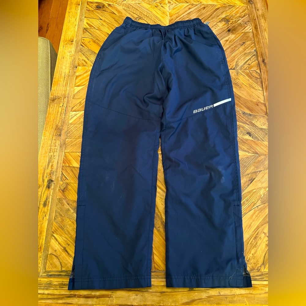 Youth XL BAUER Hockey Warm Ups